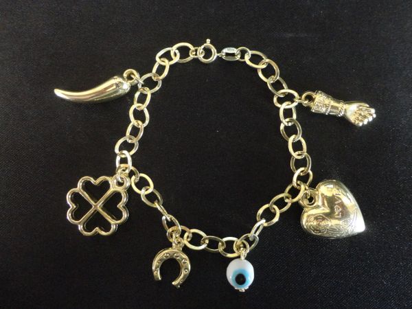Pulseira ( pingentes div)