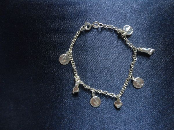 Pulseira (medalha Nsa. Senhora)